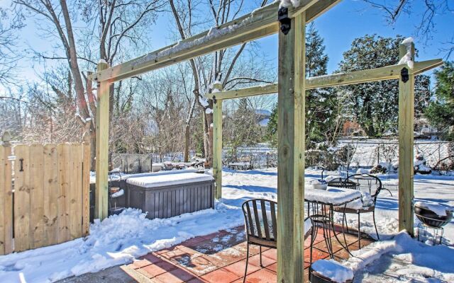 Charming Central Lynchburg Hideout w/ Patio!