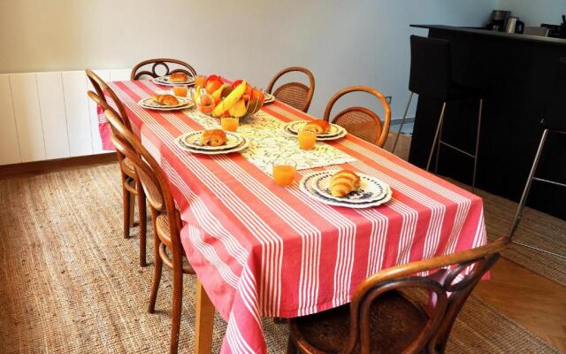 Capella YourHostHelper