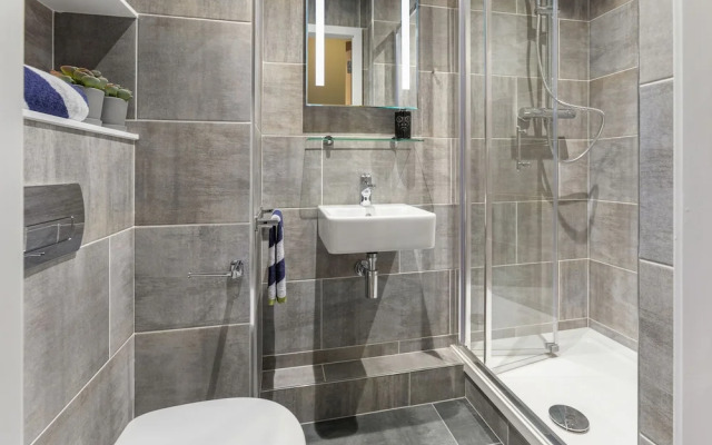 Highfield House Apartments