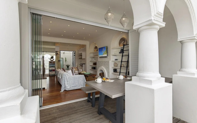 Clifton YOLO Spaces – Clifton Sea View Apartments