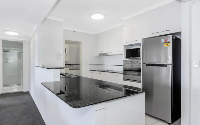 Oscar on Main Resort