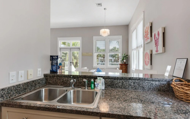 Shore Fun at Destin Pointe