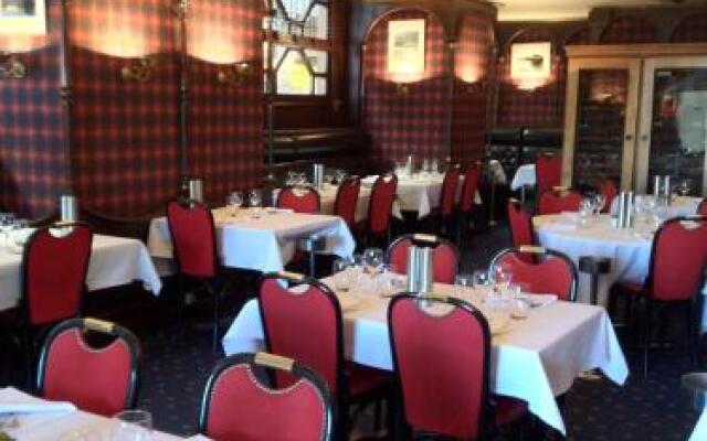 Les Arcades De La Bourse