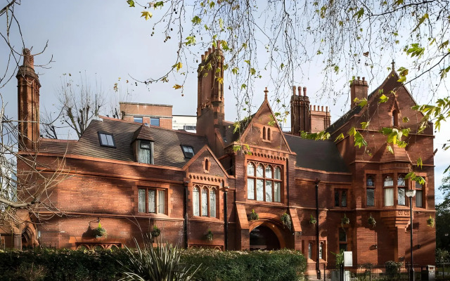 St Paul's Hotel