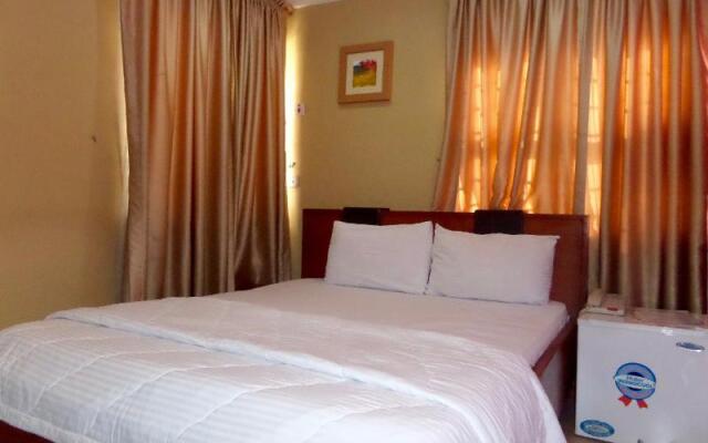 Serendipity Anchotel