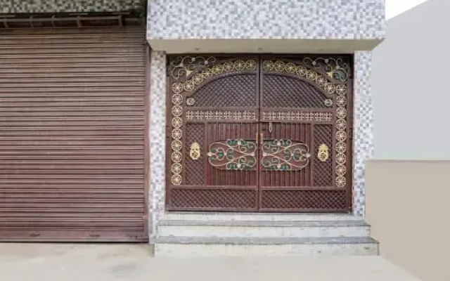POP 89998 Divisha Palace