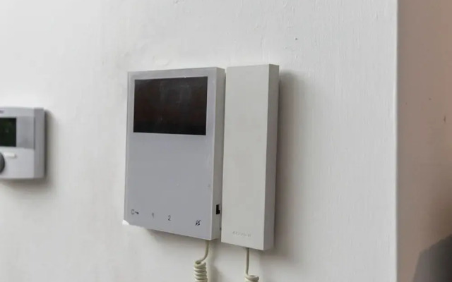 Pisani 4 in Monza With 1 Bathrooms