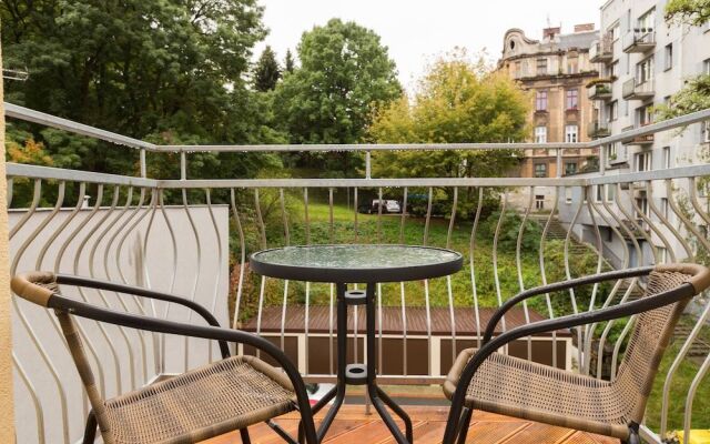 1898 Parkside Boutique Residence