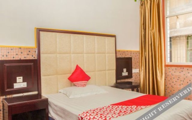 OYO jishou east loft hotel