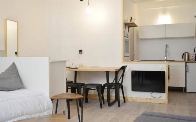 Appartement Antibes, 1 pièce, 2 personnes - FR-1-252-143