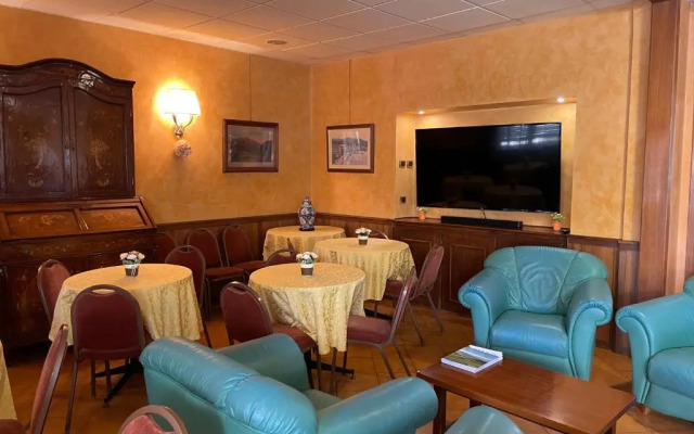 Hotel Mondial