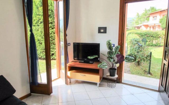 Residenza Agrifoglio 35720