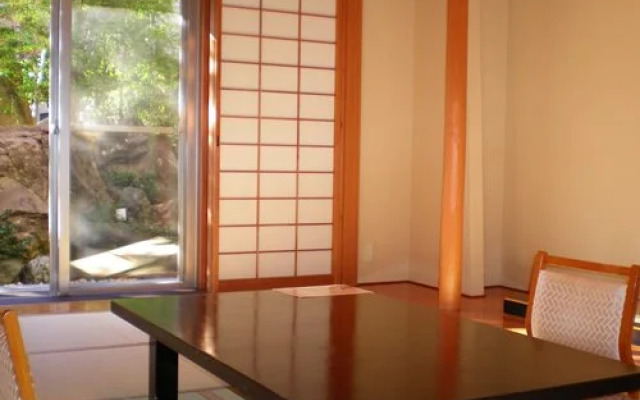 Iwamuro Onsen Menmentei Wataya