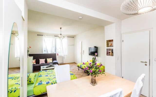 Apartment Troisdorf Spich