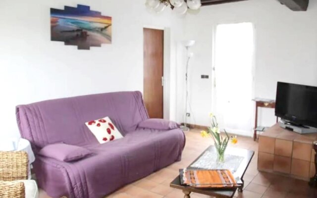 House with 2 Bedrooms in Tours-En-Vimeu, with Wonderful City View, Enclosed Garden And Wifi - 15 Km From the Beach