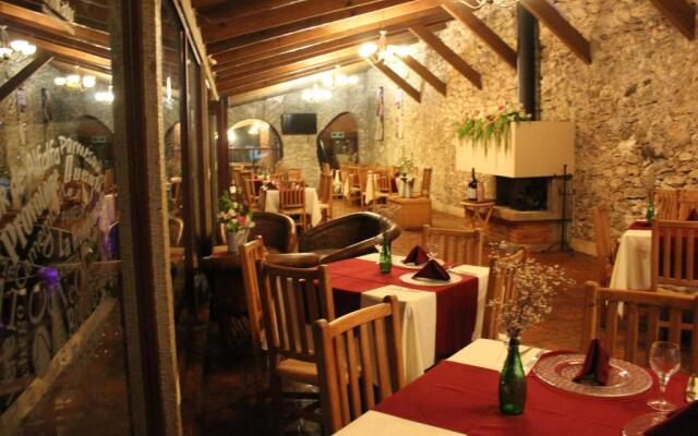 Hotel Parador Vernal