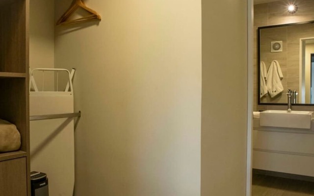 w Fashionable 1BR Near Boardwalk in Barranco