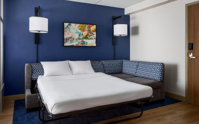 Hyatt Place across from Universal Orlando Resort