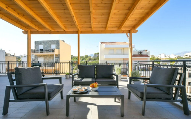 Sunset Luxury Suite