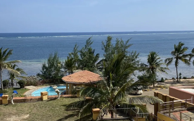 Lux Suites shanzu Seafront Apartments