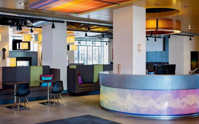 Aloft Tucson University