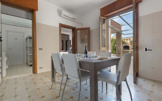2293 Villetta Mare Bello by Barbarhouse