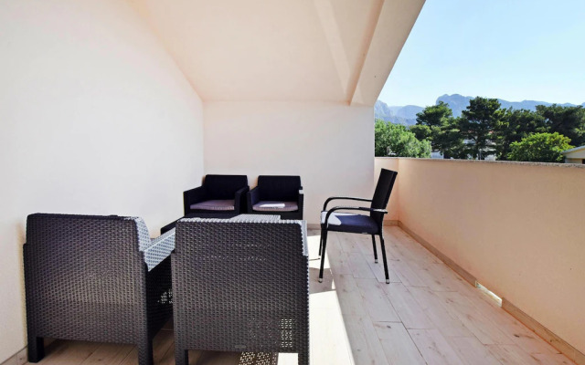 Apartment in Starigrad Paklenica only 200m from the sea