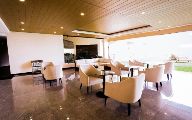 The Lake Hotel Tagaytay