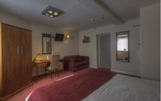 Ravensworth Arms Hotel