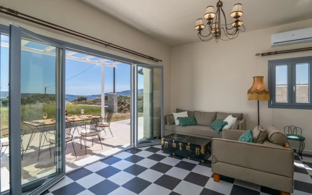 Harites Home Apartments Adamas