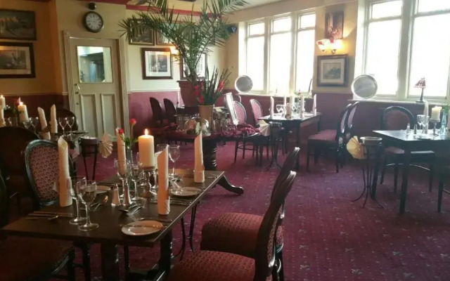 The Carre Arms Hotel