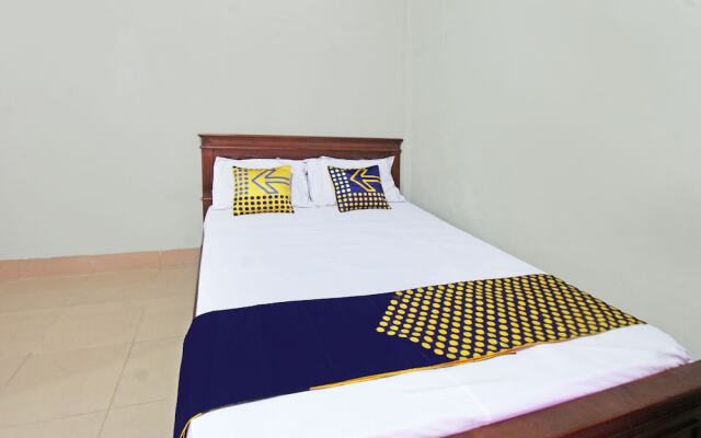 SPOT ON 92973 Madani Syariah Guesthouse