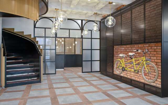 Golden Tulip Warszawa Centrum