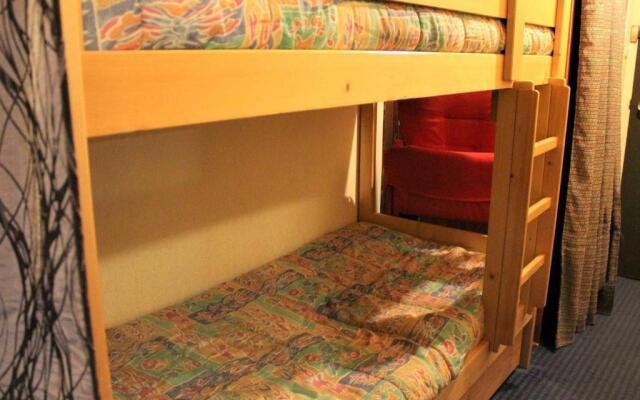 Appartement Vars, 1 pièce, 6 personnes - FR-1-330B-32