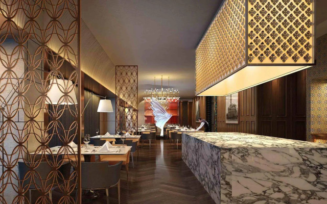 Gallery F Hotel