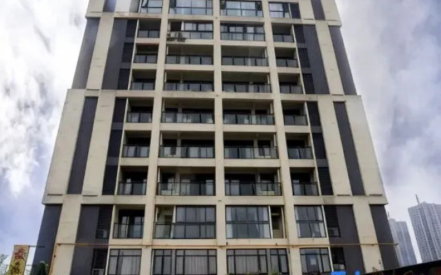 Junchen Business Hotel
