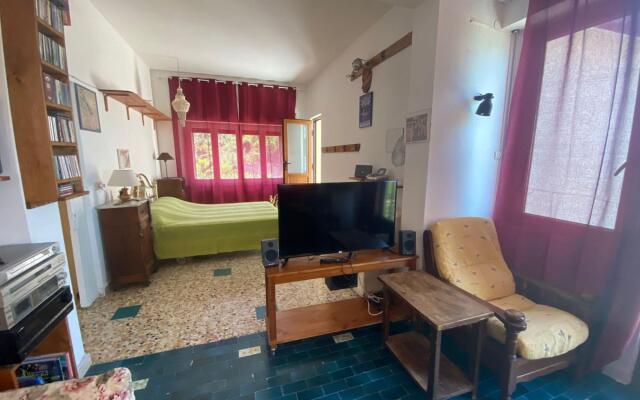 Apartment with beautiful sea view-La casa del'Artista