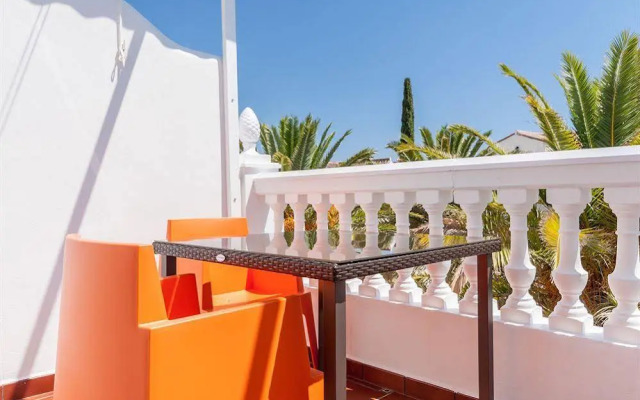 Hotel Pueblo