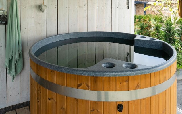 Holiday Home in Kaatsheuvel With hot tub