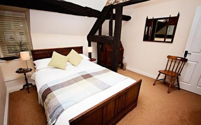 The Garway Moon Inn