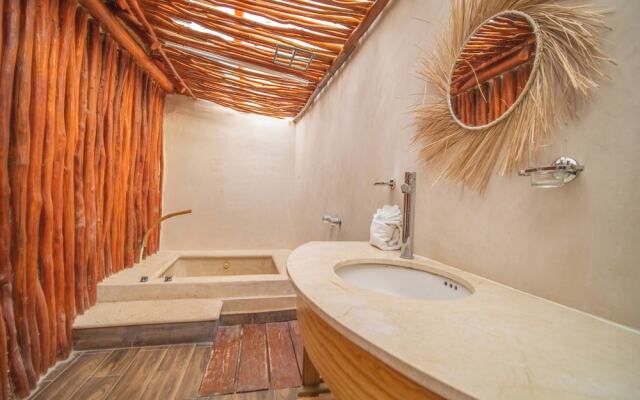 SelvaLuz Tulum Resort & Spa