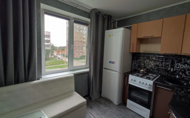 Апартаменты на проезде Сиреневый 28