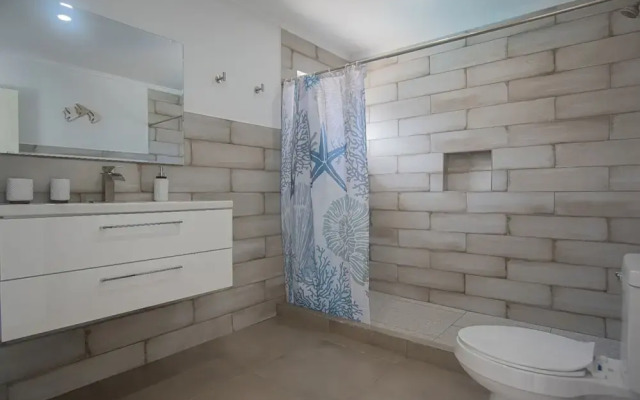 Breathtaking Prvt 4BR Pool Villa 5 Min to Beach