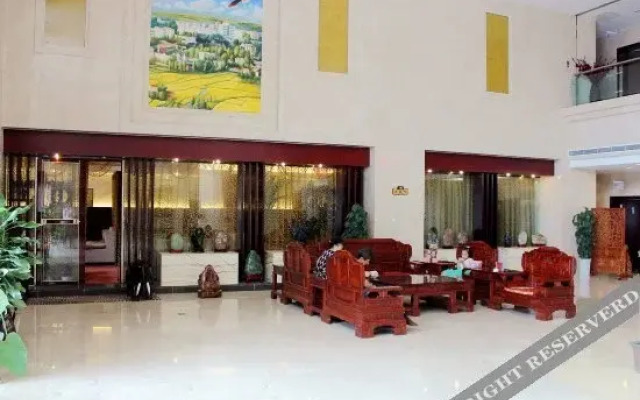 Shanfei Huizhan Center Hotel