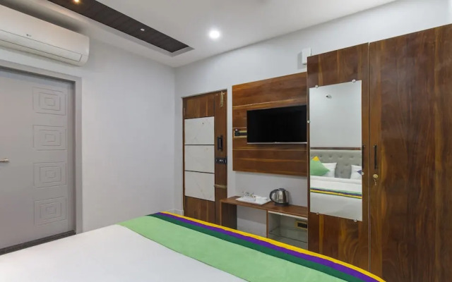 Treebo Abhi Suites, 400 M From Guntur Junction
