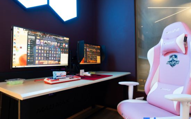 Judian E-Sports Hotel – Business – Xinyang