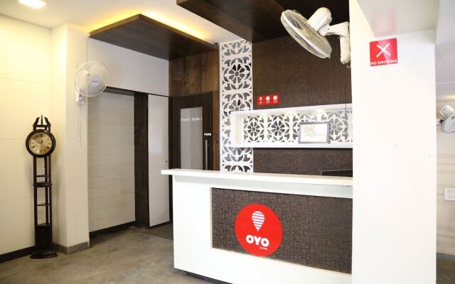 OYO 9953 Hotel Alankar