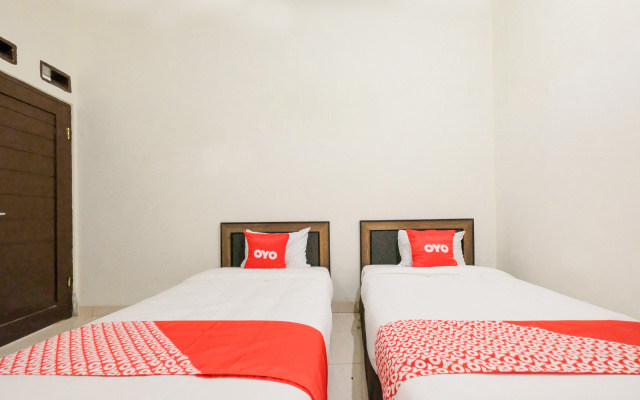 Super OYO Collection O 2383 Andongkoe 64 Salatiga