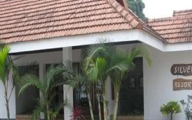 Hotel Silver Crest