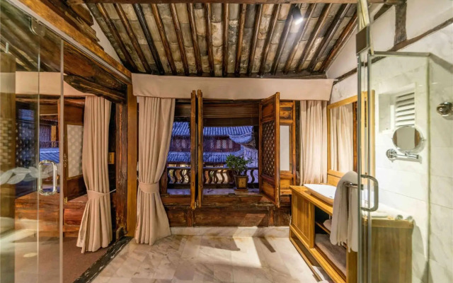 Dali Old Courtyard Boutique Inn